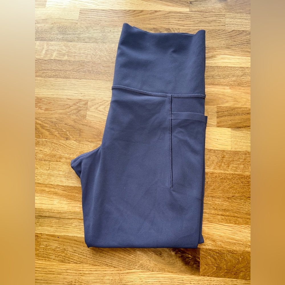 Athleta Women's Navy Leggings